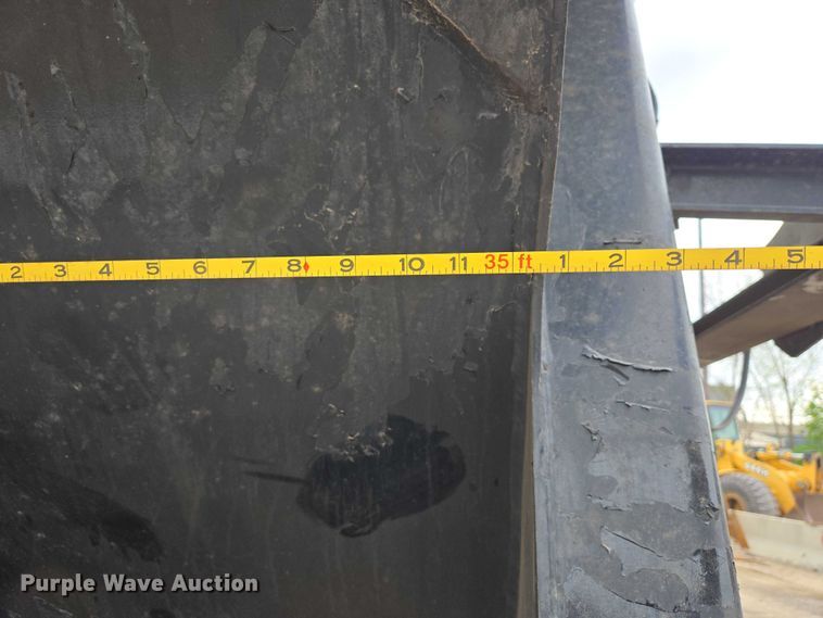 image for item EB1413 2008 Side Dump Industries side dump trailer