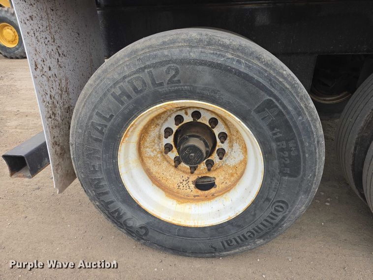 image for item EB1413 2008 Side Dump Industries side dump trailer
