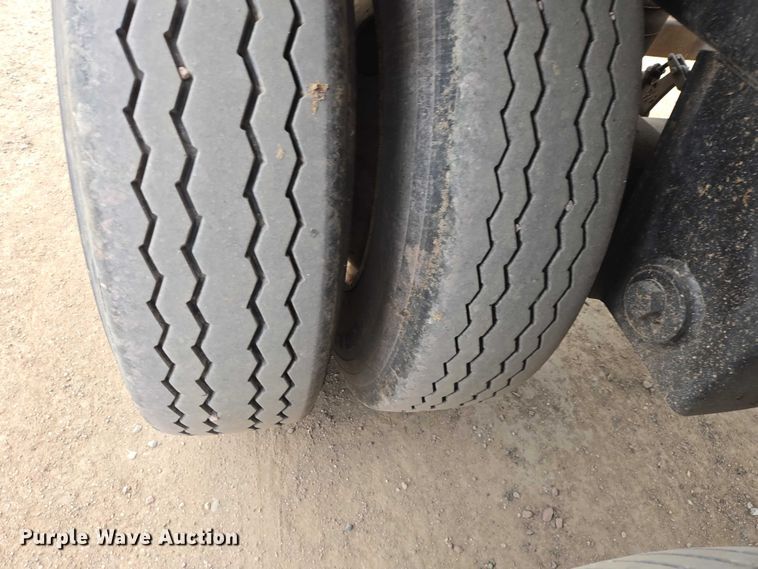image for item EB1413 2008 Side Dump Industries side dump trailer