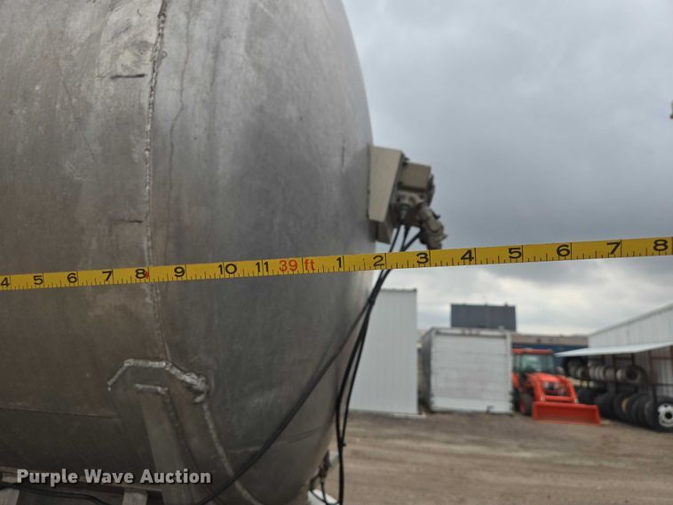 image for item EB1414 1972 Acro tank trailer