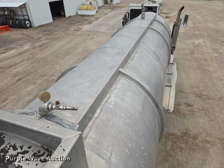 image for item EB1414 1972 Acro tank trailer