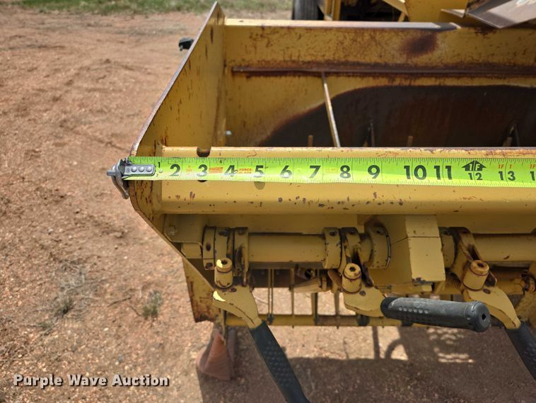 image for item EB1438 Rosco SPRH-H chip spreader