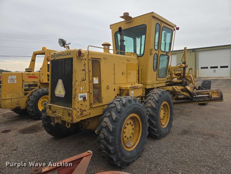 image for item EB1440 1978 Caterpillar 130G motor grader