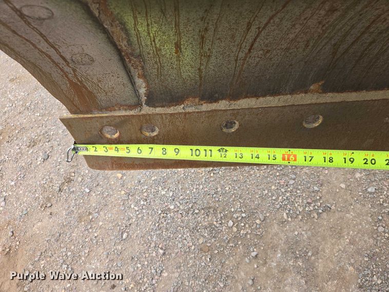 image for item EB1440 1978 Caterpillar 130G motor grader