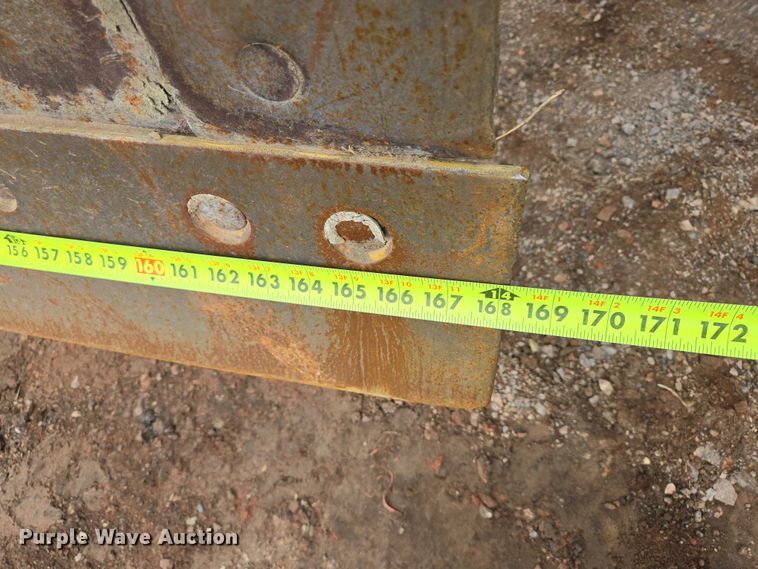 image for item EB1440 1978 Caterpillar 130G motor grader