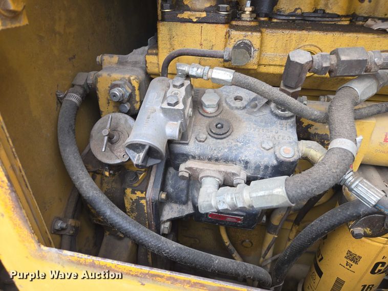 image for item EB1440 1978 Caterpillar 130G motor grader
