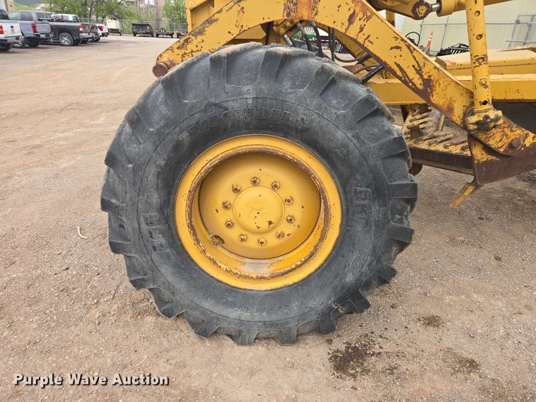 image for item EB1440 1978 Caterpillar 130G motor grader