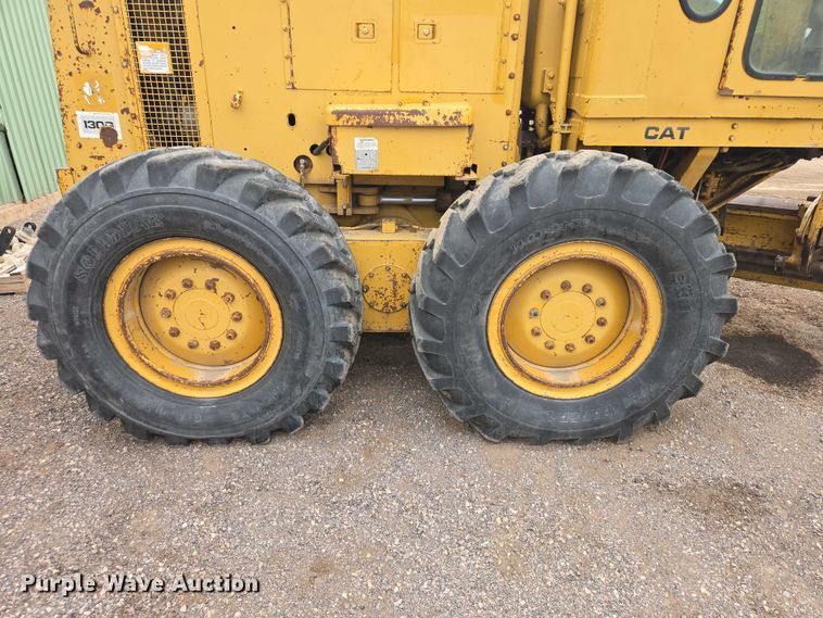 image for item EB1440 1978 Caterpillar 130G motor grader