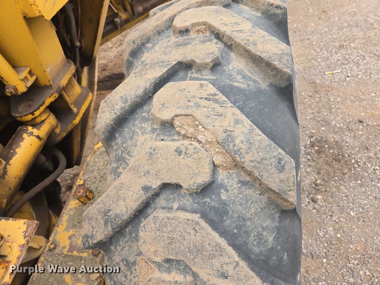 image for item EB1440 1978 Caterpillar 130G motor grader
