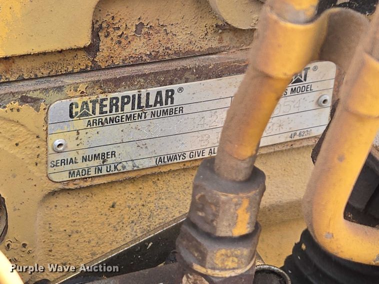 image for item EB1441 2000 Caterpillar TH83 telehandler