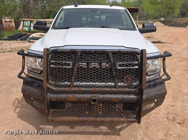 image for item EB1442 2019 RAM 2500HD Crew Cab pickup truck