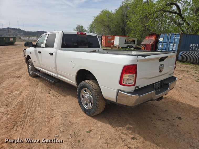 image for item EB1442 2019 RAM 2500HD Crew Cab pickup truck