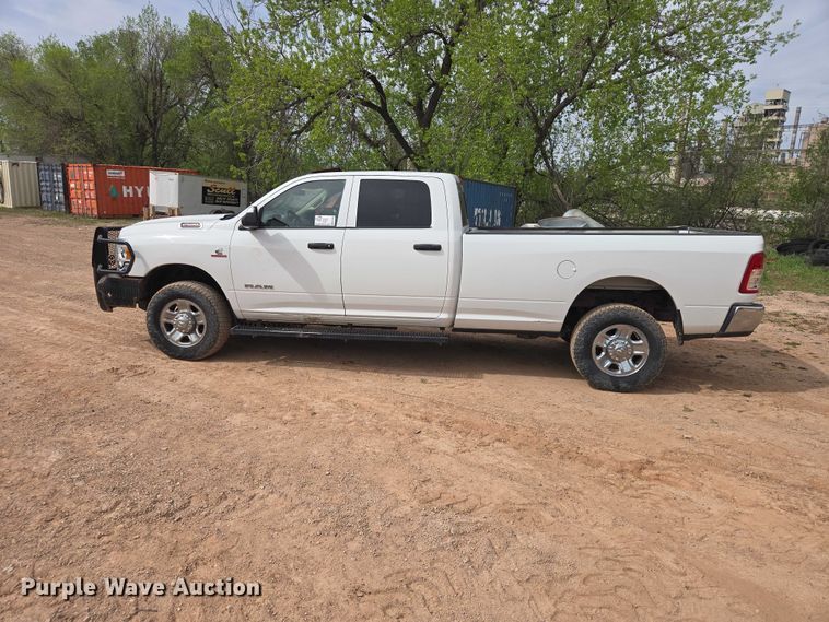 image for item EB1442 2019 RAM 2500HD Crew Cab pickup truck