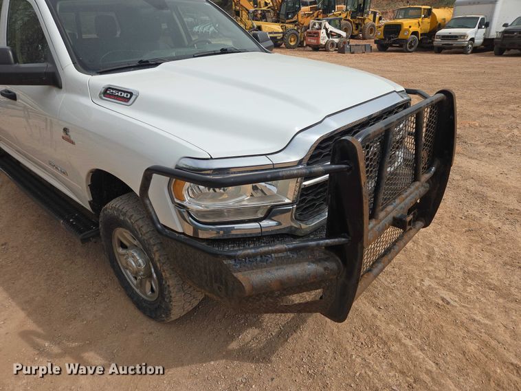 image for item EB1442 2019 RAM 2500HD Crew Cab pickup truck