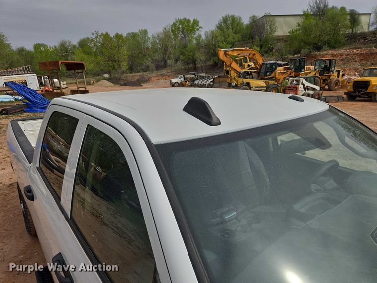 image for item EB1442 2019 RAM 2500HD Crew Cab pickup truck