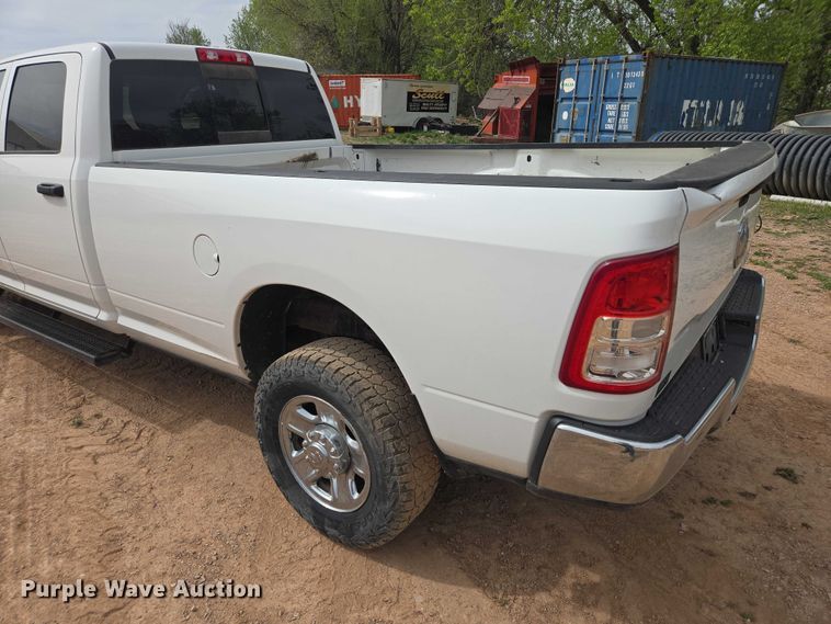 image for item EB1442 2019 RAM 2500HD Crew Cab pickup truck