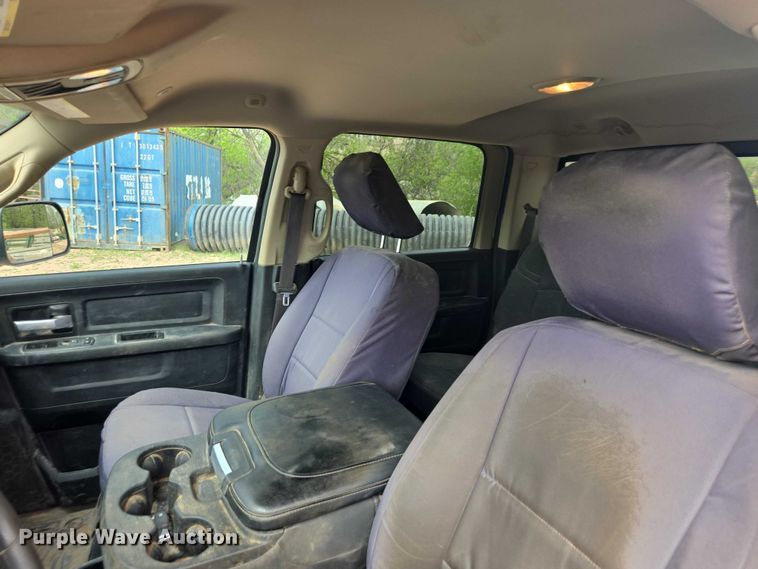 image for item EB1442 2019 RAM 2500HD Crew Cab pickup truck