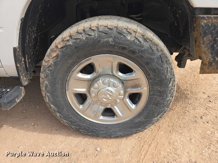 image for item EB1442 2019 RAM 2500HD Crew Cab pickup truck