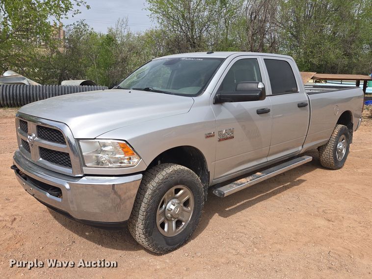 image for item EB1443 2015 RAM 2500HD Crew Cab pickup truck