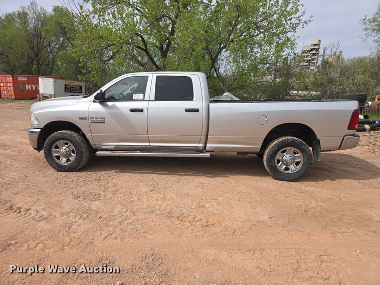 image for item EB1443 2015 RAM 2500HD Crew Cab pickup truck