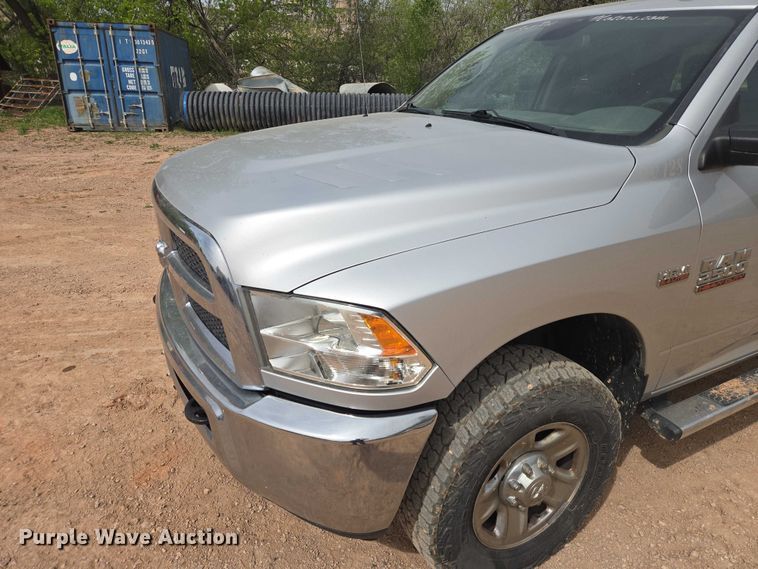 image for item EB1443 2015 RAM 2500HD Crew Cab pickup truck