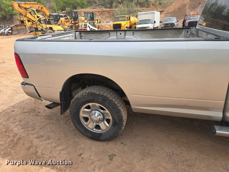 image for item EB1443 2015 RAM 2500HD Crew Cab pickup truck