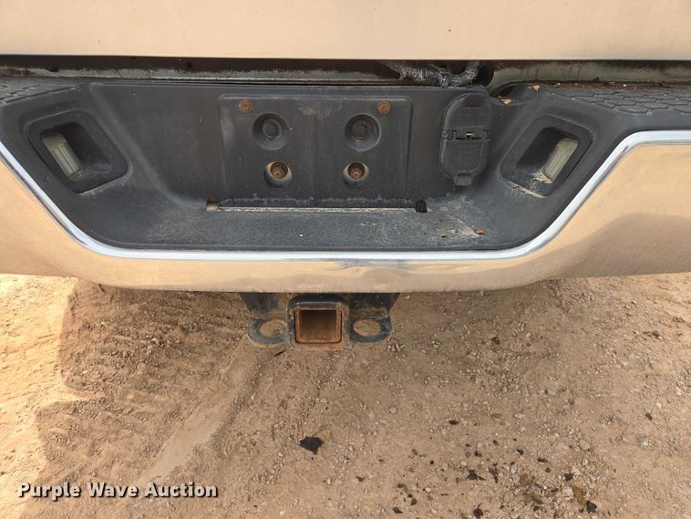 image for item EB1443 2015 RAM 2500HD Crew Cab pickup truck