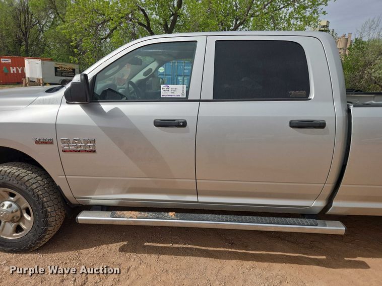 image for item EB1443 2015 RAM 2500HD Crew Cab pickup truck