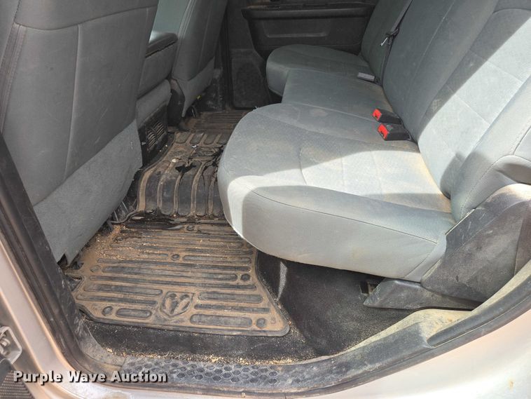 image for item EB1443 2015 RAM 2500HD Crew Cab pickup truck