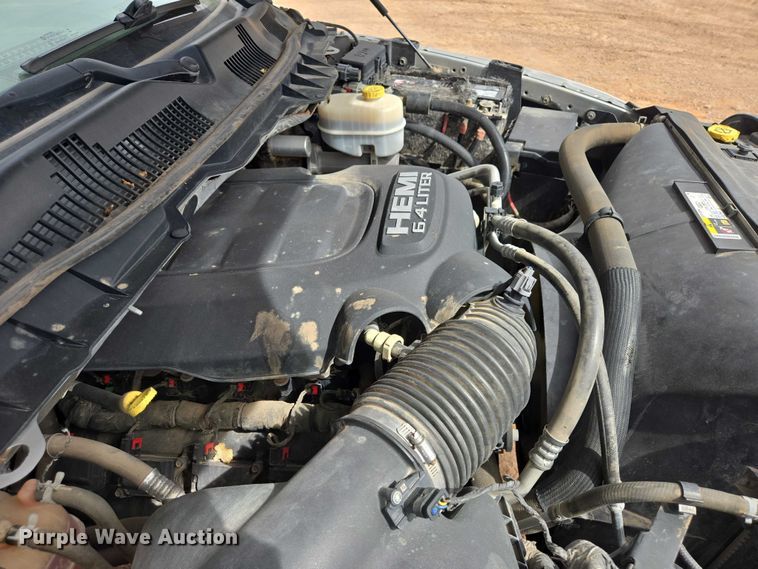 image for item EB1443 2015 RAM 2500HD Crew Cab pickup truck