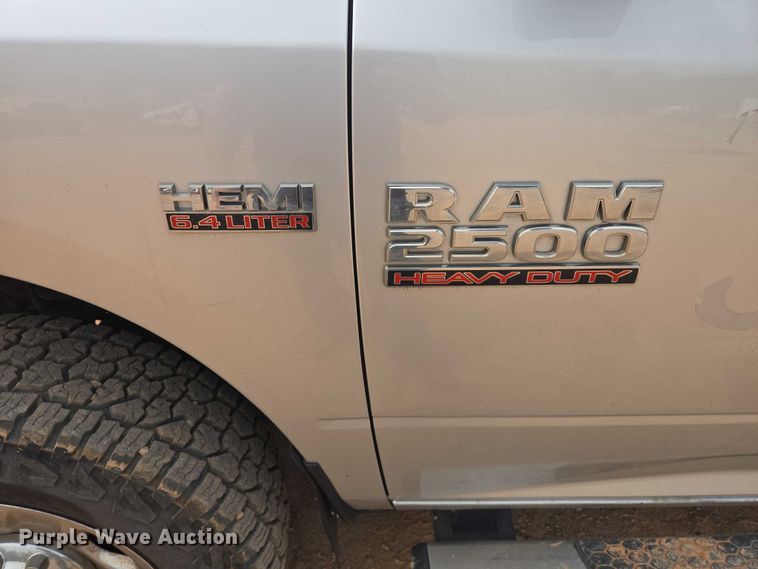 image for item EB1443 2015 RAM 2500HD Crew Cab pickup truck