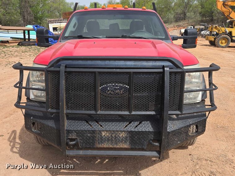 image for item EB1444 2011 Ford F550 Super Duty XL Ext. Cab flatbed truck