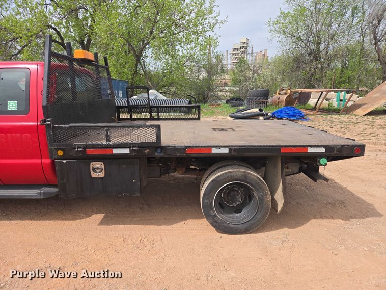 image for item EB1444 2011 Ford F550 Super Duty XL Ext. Cab flatbed truck