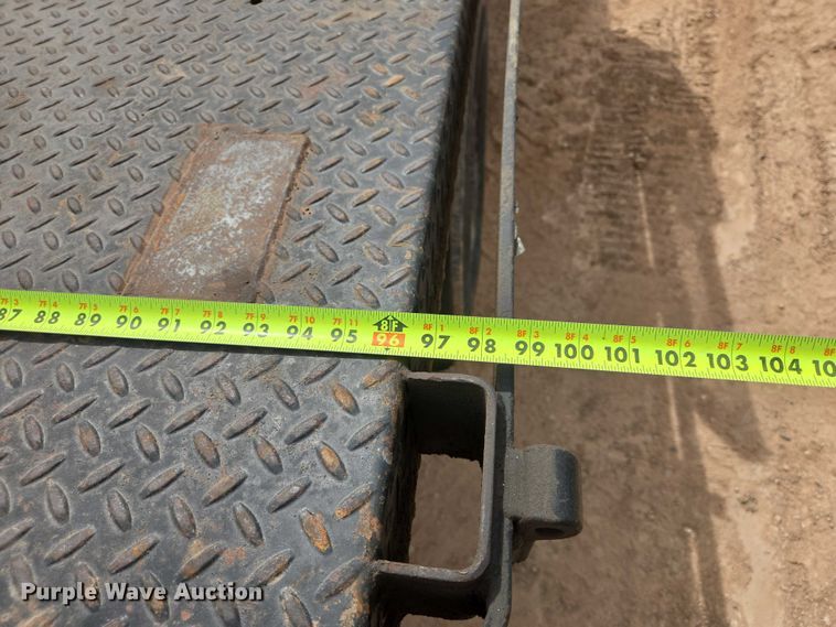 image for item EB1444 2011 Ford F550 Super Duty XL Ext. Cab flatbed truck