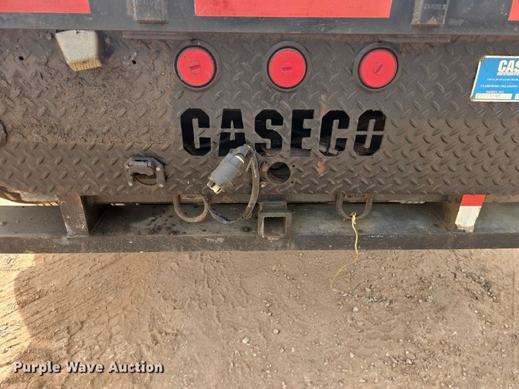 image for item EB1444 2011 Ford F550 Super Duty XL Ext. Cab flatbed truck