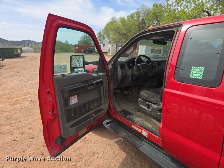 image for item EB1444 2011 Ford F550 Super Duty XL Ext. Cab flatbed truck