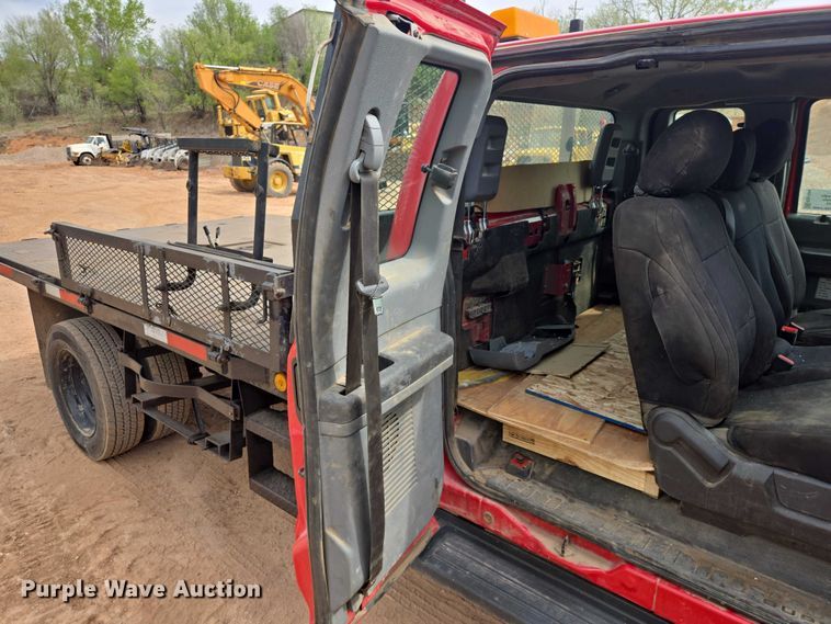 image for item EB1444 2011 Ford F550 Super Duty XL Ext. Cab flatbed truck