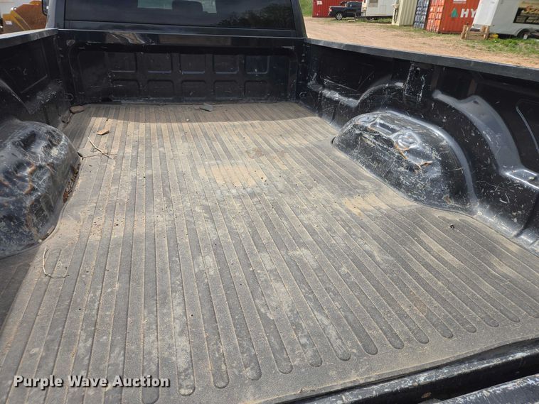 image for item EB1445 2014 RAM 2500HD Crew Cab pickup truck