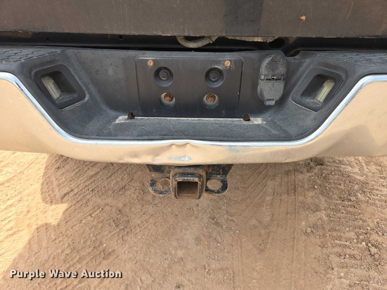 image for item EB1445 2014 RAM 2500HD Crew Cab pickup truck