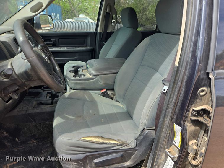 image for item EB1445 2014 RAM 2500HD Crew Cab pickup truck