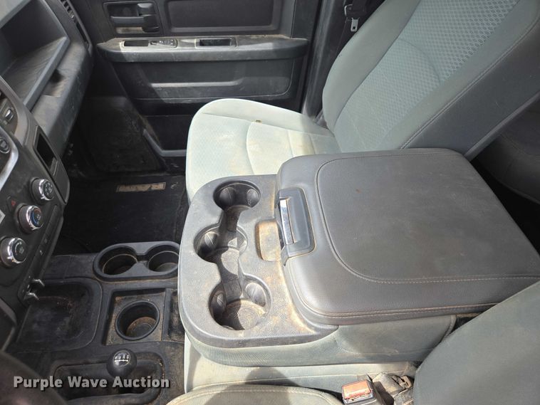 image for item EB1445 2014 RAM 2500HD Crew Cab pickup truck