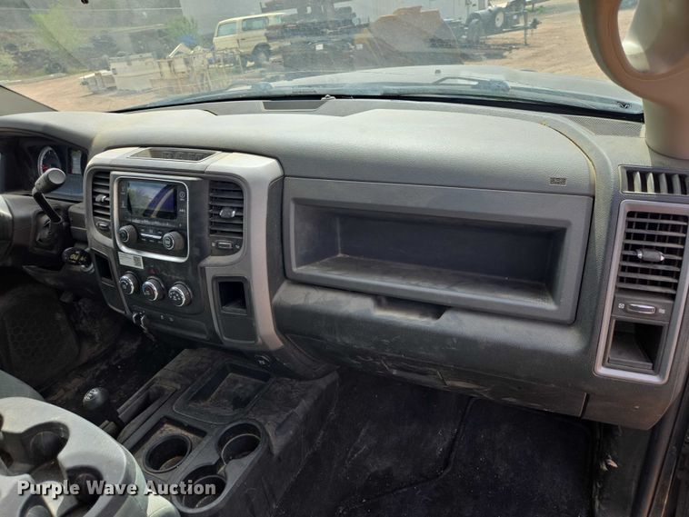 image for item EB1445 2014 RAM 2500HD Crew Cab pickup truck