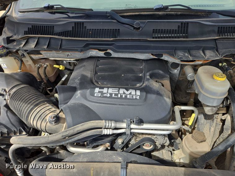 image for item EB1445 2014 RAM 2500HD Crew Cab pickup truck