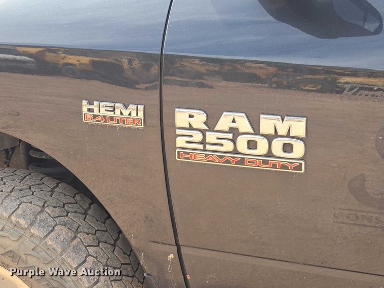 image for item EB1445 2014 RAM 2500HD Crew Cab pickup truck