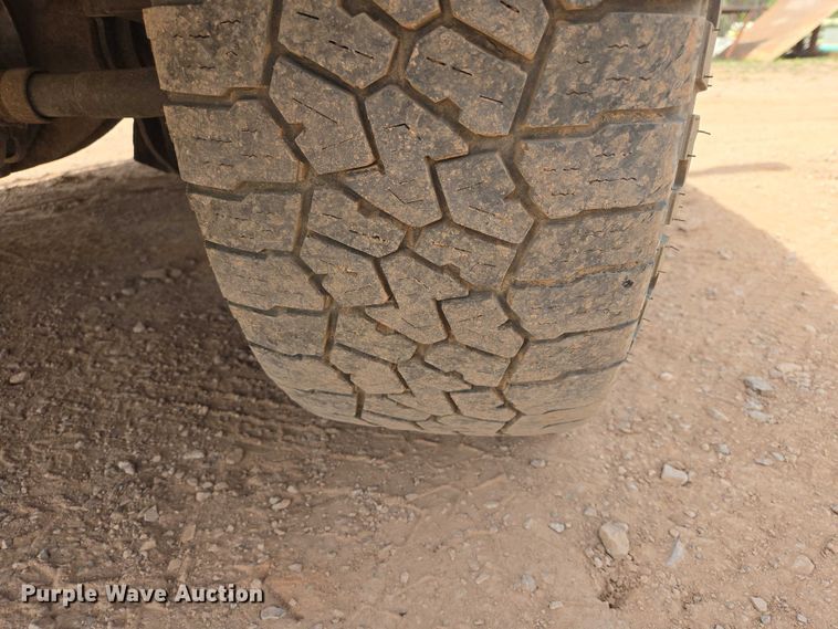 image for item EB1445 2014 RAM 2500HD Crew Cab pickup truck