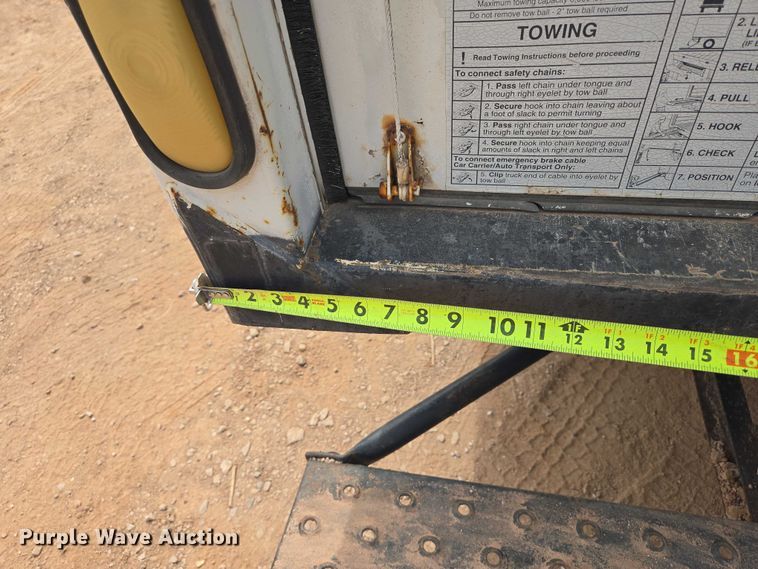 image for item EB1446 2000 Ford E350 box truck