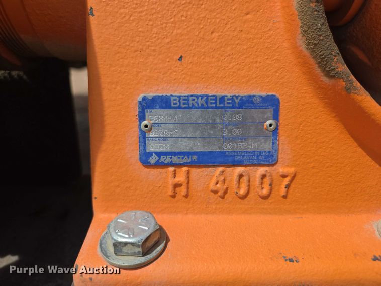 image for item EB1447 1972 Ford 8000 water truck
