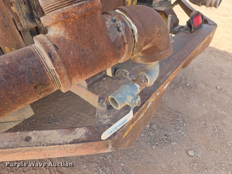 image for item EB1447 1972 Ford 8000 water truck