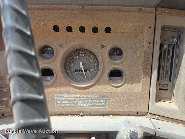 image for item EB1447 1972 Ford 8000 water truck