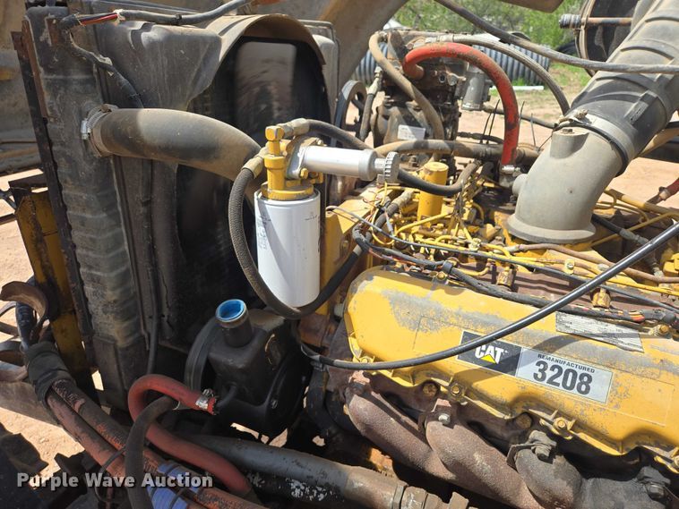 image for item EB1447 1972 Ford 8000 water truck